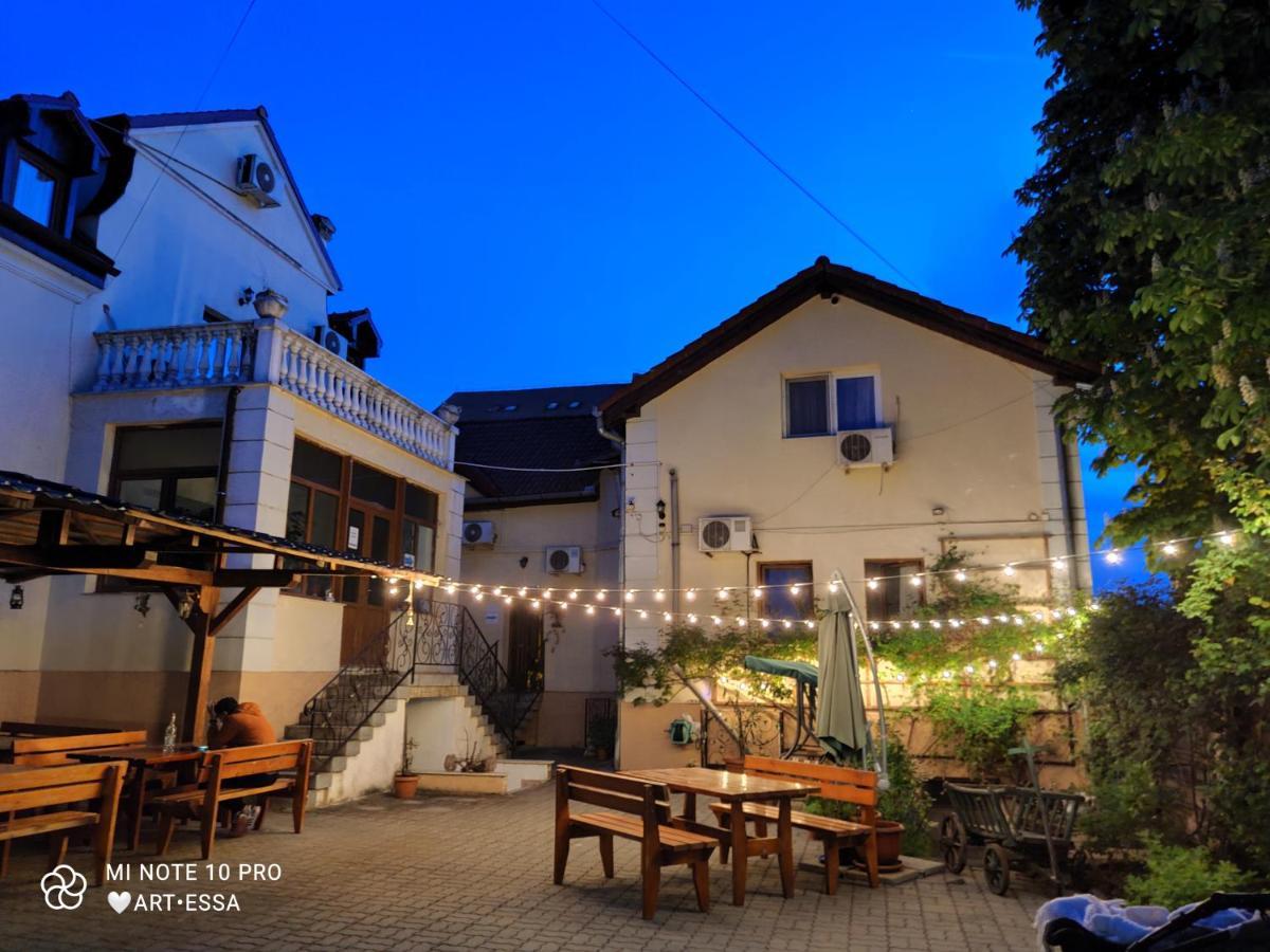Pensiunea Buon Gusto Sibiu-Motorcyle Friendly,City Center エクステリア 写真