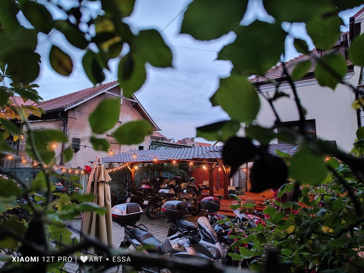 Pensiunea Buon Gusto Sibiu-Motorcyle Friendly,City Center エクステリア 写真