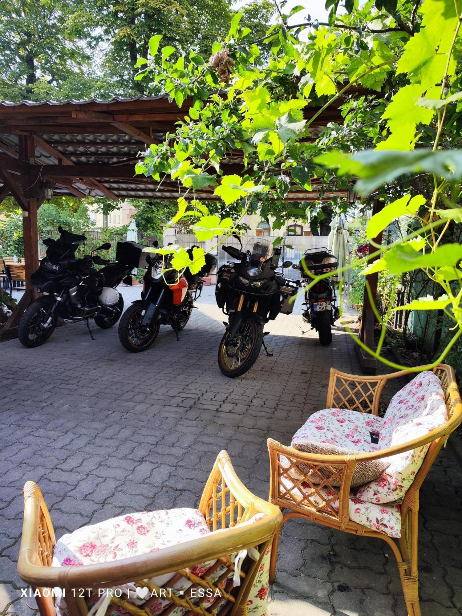 Pensiunea Buon Gusto Sibiu-Motorcyle Friendly,City Center エクステリア 写真