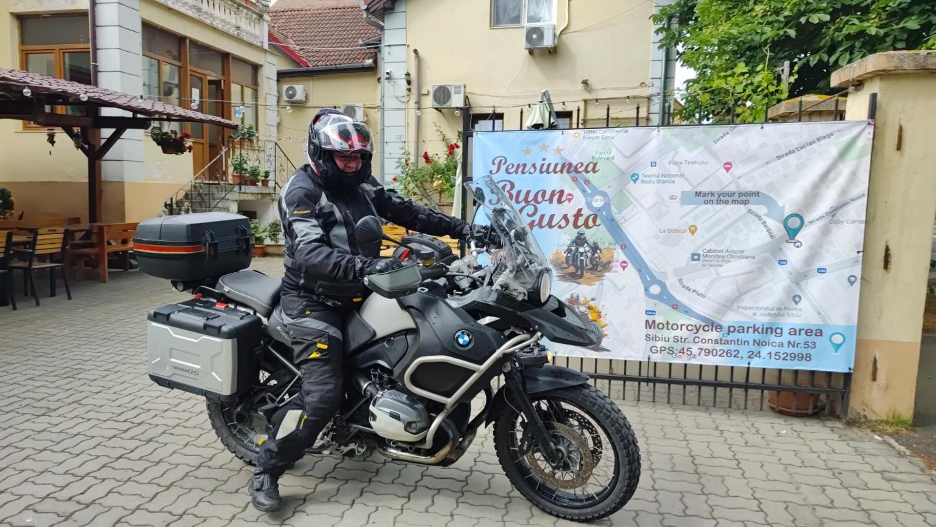 Pensiunea Buon Gusto Sibiu-Motorcyle Friendly,City Center エクステリア 写真